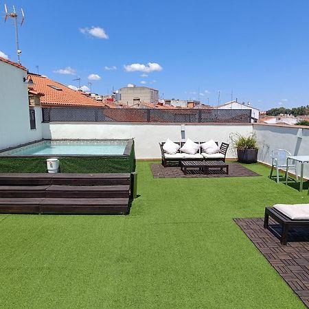 Apartamentos Al-Qazeres Luxury La Concepcion Касерес Екстер'єр фото