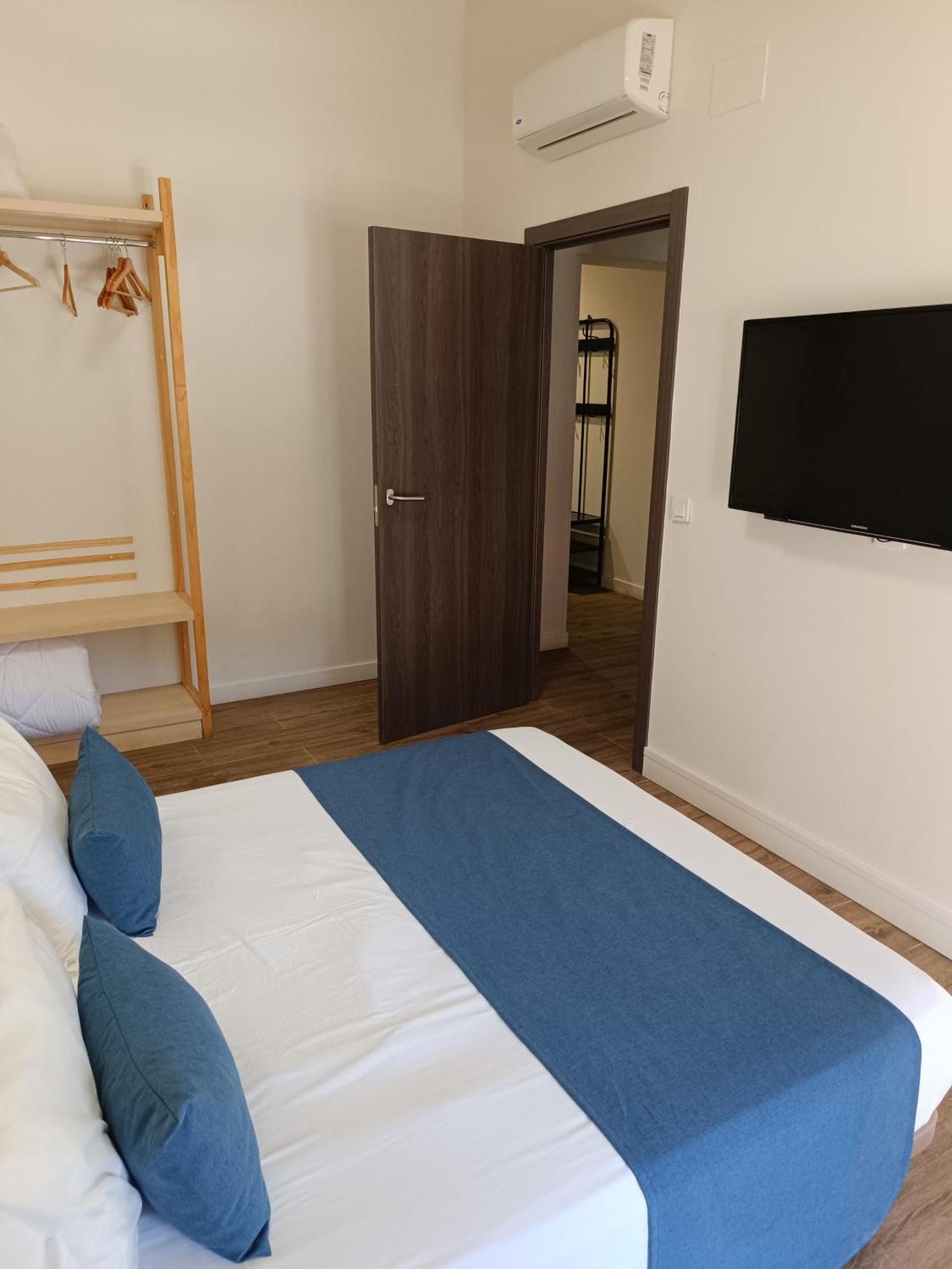 Apartamentos Al-Qazeres Luxury La Concepcion Касерес Екстер'єр фото