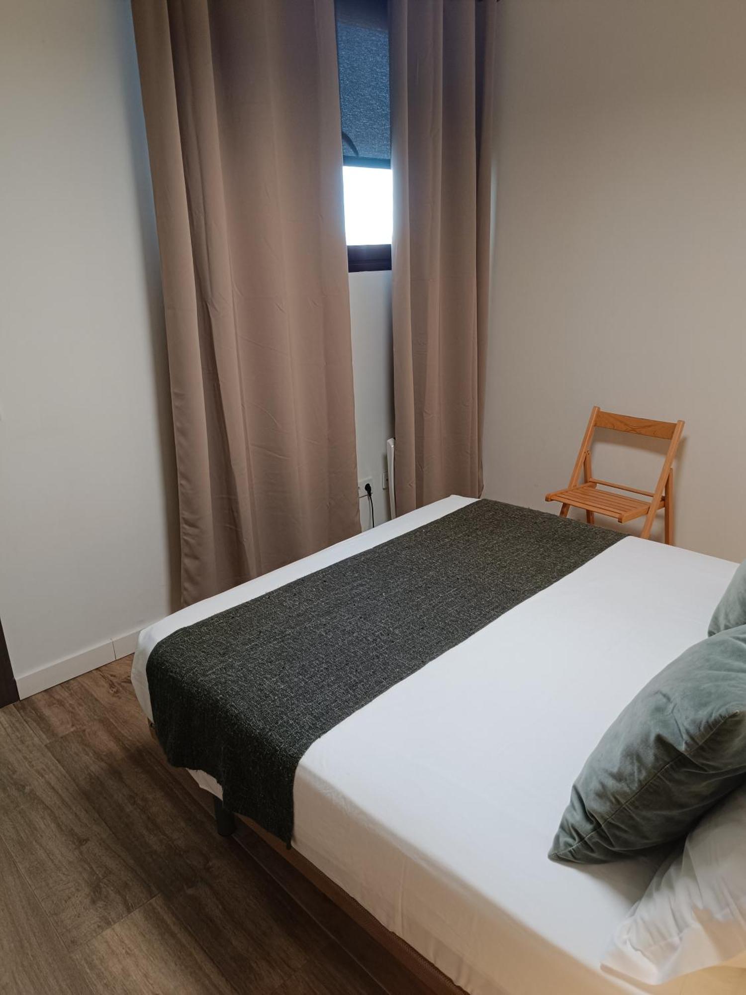 Apartamentos Al-Qazeres Luxury La Concepcion Касерес Екстер'єр фото